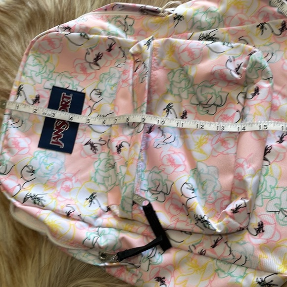 Jansport floral back pack. - Picture 8 of 14